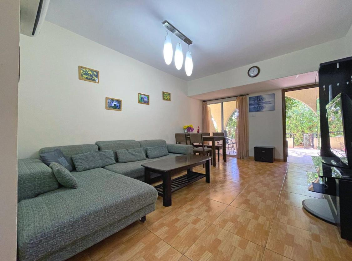 Town House, Garden, 2 Bedrooms, 2 Bathrooms Pafos